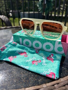 Impromptu Disco Nap Goodr Sunglasses - Cream Frame with Amber Lenses